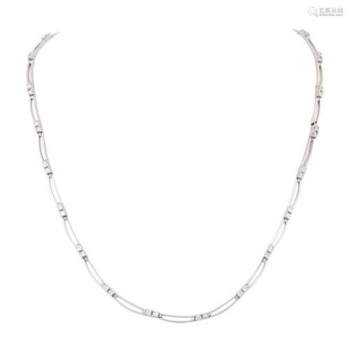 Necklace with diamonds total 0,9 ct,