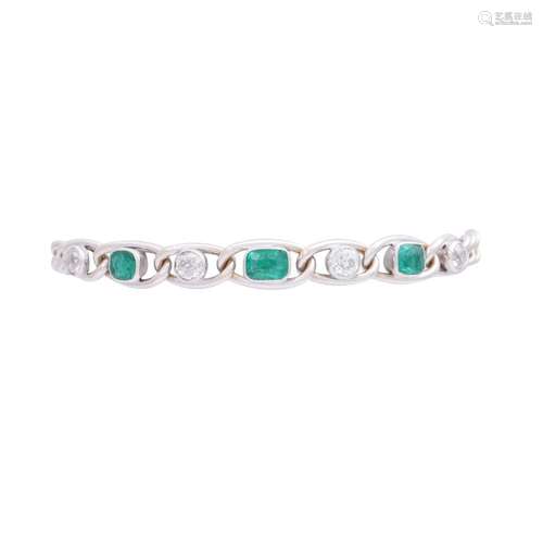 Bracelet with emeralds and diamonds