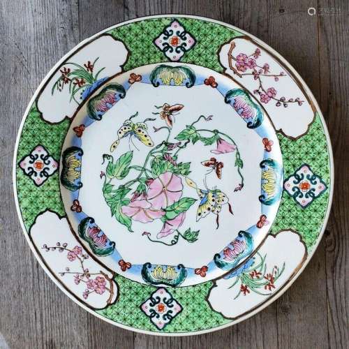 Decorative Chinese Export Porcelain Imari Plate Butterflies ...