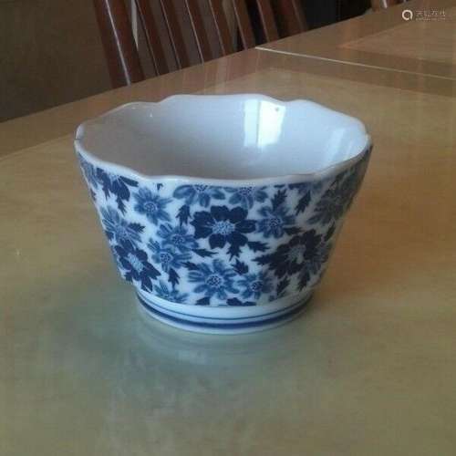 Chinese Old Marked Blue and White Colored Flowers Pattern Po...