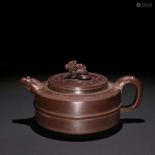 Purple red lion twisted teapot Xu Tang system.Specification:...