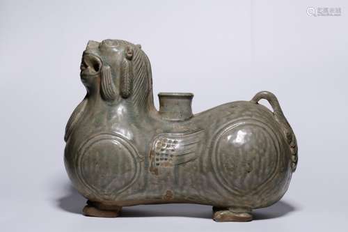 Jin , the kiln lion statue20.5 cm high, 26 cm long, 12.5 cm ...