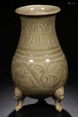 Green glaze, yao state kiln three beast footses volume grass...