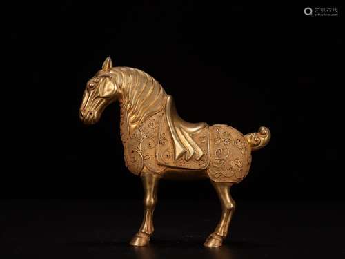 Silver and gold furnishing articles "horse"Specifi...