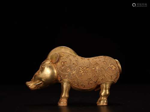 Silver and gold furnishing articles "pig"Specifica...