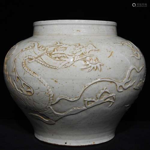 White glazed relief dragon tank x32 27.5