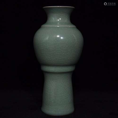 Longquan celadon big plum bottle 23.5 x11