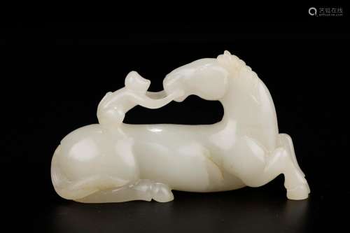 , hotan white jade seal hou the pieces immediatelySize: 12 x...