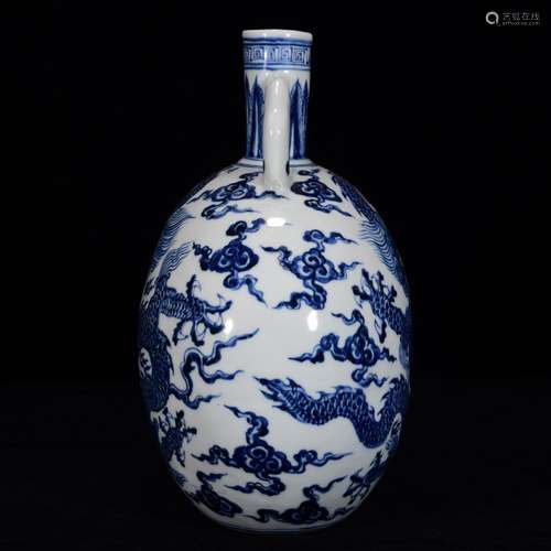 Blue and white dragon flat bottles of 28 years * 21 m