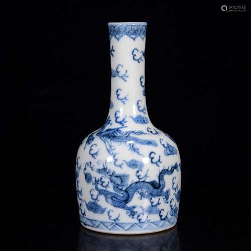 In blue and white longfeng shake ling bottles of 20 x 11 m