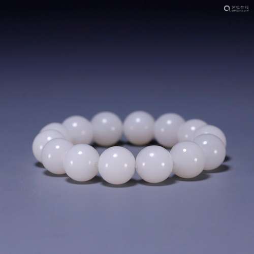 Hetian jade hand round bead string, size: 1.6 cm in diameter...