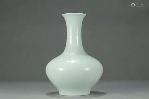 , "big chenghua" white glaze of the reward bottleS...