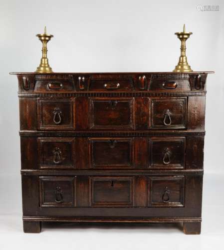 A Fabulous 17th Century Chest Of Drawers.