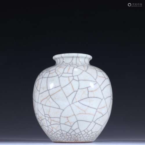 Late brother glaze white cansSpecification: high 11.5 cm dia...