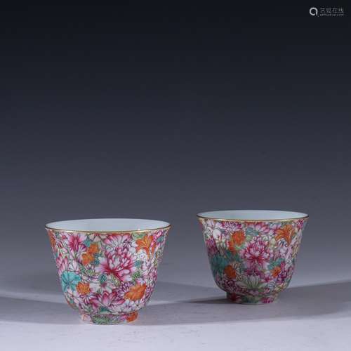 Colored enamel flowers don't cup a pair of landingSpecif...