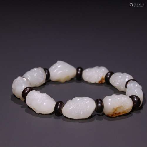 And the seed makings carved jade 18 first handSpecification:...