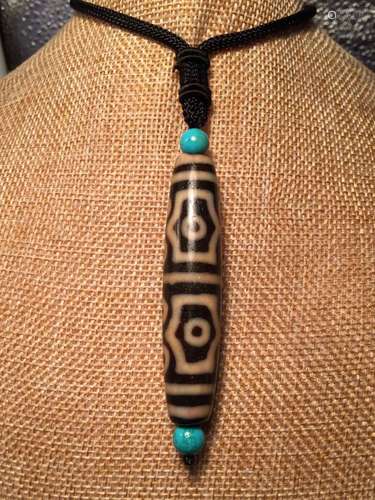 Twelve eye day beadA complete twelve eye beads on behalf of ...