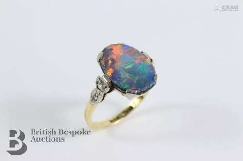 Antique 18ct yellow gold, platinum fire opal and diamond rin