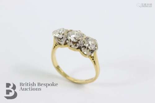 18ct yellow gold three-stone diamond ring, size M, approx 3.