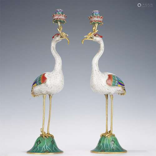 A PAIR OF CLOISONNE ENAMEL CRANE CANDLE HOLDER,QING