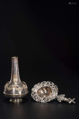 A SET OF SILVER TABLEWARES