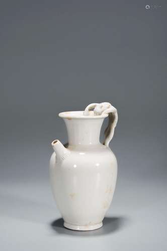 A XING-KILN HANDLE EWER