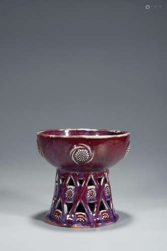 A JUN-KILN RED GLAZE DOU