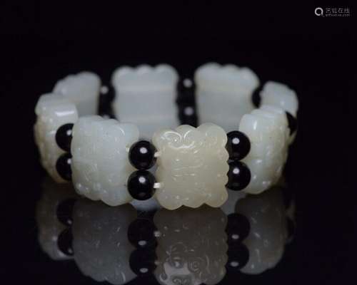 Chinese Natural Hetian Jade Hand-Carved Exquisite Bracelet 1...