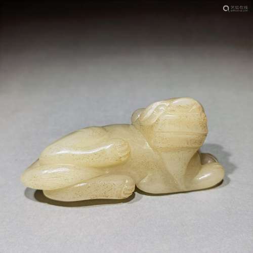 Hetian jade benevolent furnishing articlesSize: 8.1 * 4 * 3....