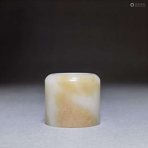 Hetian jade BanZhiSize: 3.2 * 3.5 to 2.3 cm inner diameter 5...