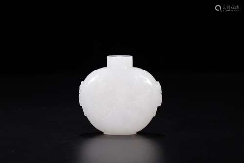 Both, hotan Bai Yufu snuff bottlesSize 6 x 2.5 x 5.5 cm weig...