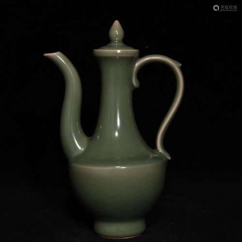 Longquan celadon plum green glaze ewer 21.5 x13.5