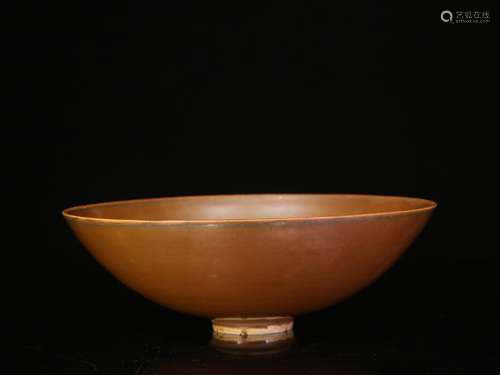 Flower grain sauce bowl. Dark moment around branchesSize: 7....