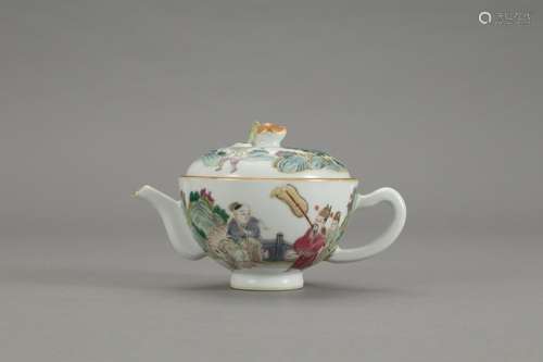 Ewer famille rose, "" storySize: 9.5 abdominal dia...