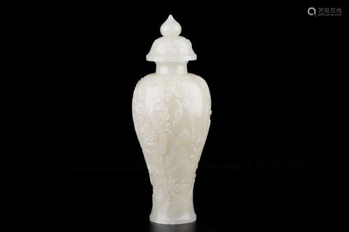 And hetian jade YingXiWen bottle capSize: 28 abdomen neck 11...