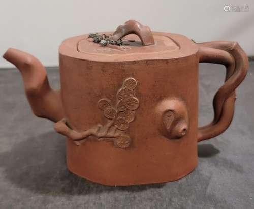 Yixing Clay Teapot in a Tree Form circa 1800s