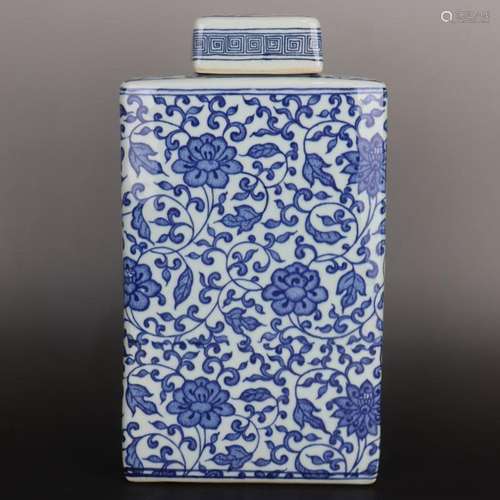 Chinese Qing Kangxi Blue and White Porcelain Pot Lotus Patte...