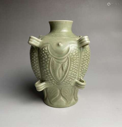 Rare Chinese porcelain Yaozhou kiln cyan glaze flower design...