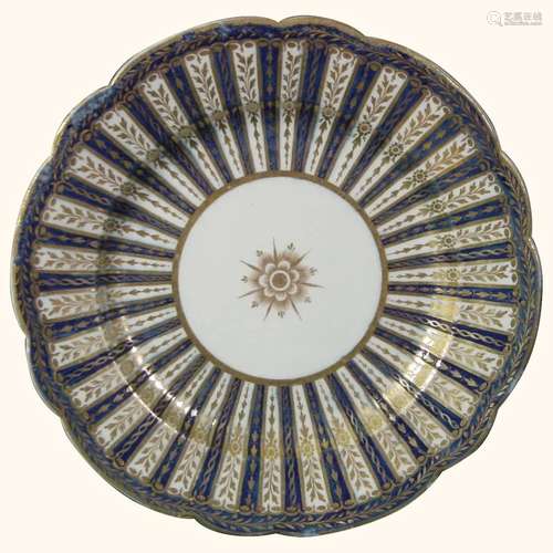 12 Caughley or Chamberlain Worcester Plates in Blue and Gilt...