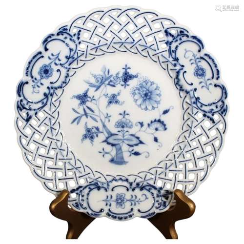 Ernst Teichert - Meissen - Openwork Onion Pattern Plate - Ea...