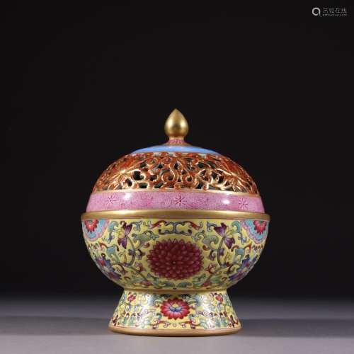 Yellow enamel decorated can grain fragrant furnishing articl...