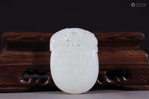 Hetian jade pomegranates lines fast.Specification: long and ...