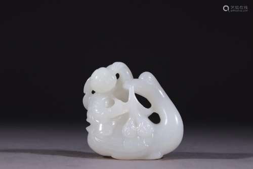 Hetian jade the lad drama goose.Specification: high 4.9 cm w...