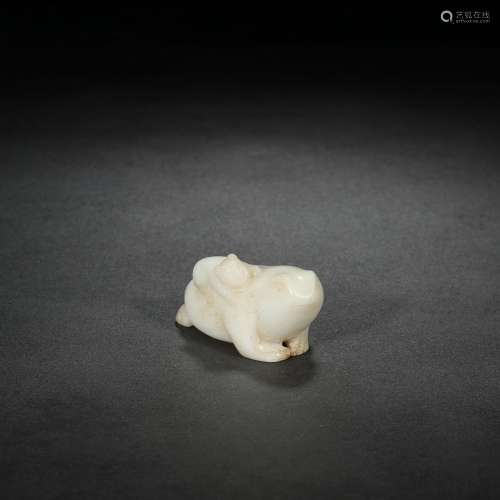 Frog: hetian jade boy playSpecification: long and 7.7 cm wid...