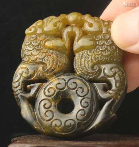 Chinese old natural jade hand-carved statue dragon pendant m