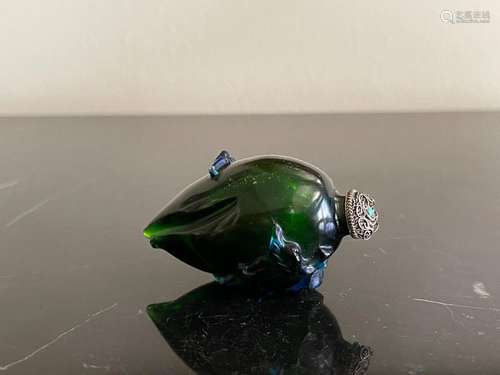 Vintage Chinese Green Etched Glass Fruit Shaped Snuff Bottle