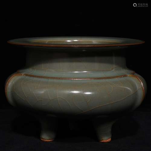 13.5 x19 official porcelain incense burner