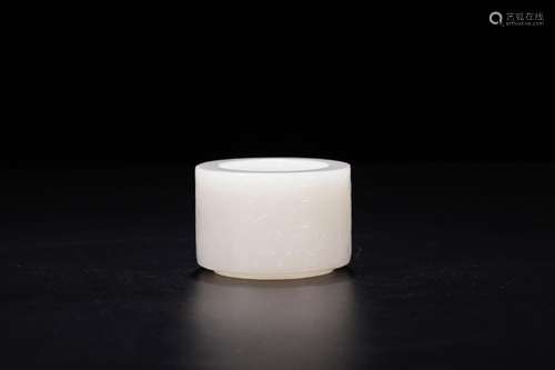 , hotan white jade BanZhi boxesSize: 4 size 6 cm high weight...