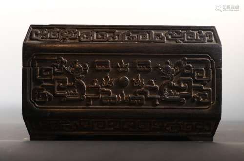 Box, rosewood carving dragonSize, 17 * 28 cmThe overall mate...