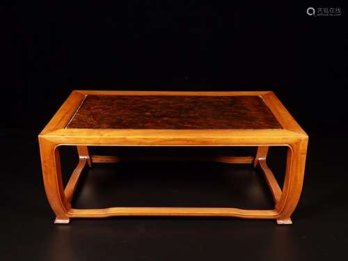 : boxwood shadow wood square baseSize: high 21.2 cm wide and...